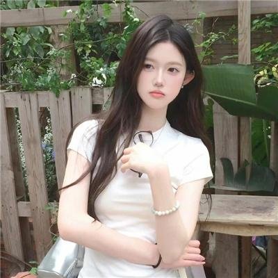这个女配有点甜